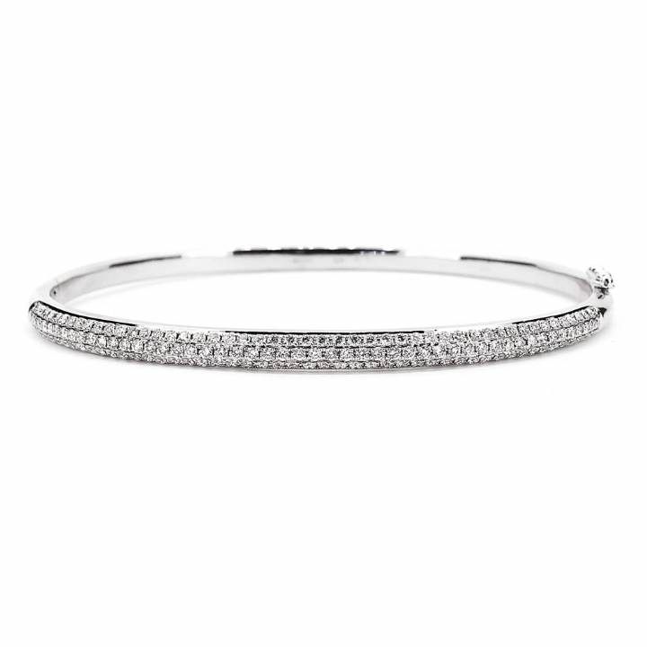 Pre-Owned 18ct White Gold Diamond Pave Bangle Total 1.45ct 7113274