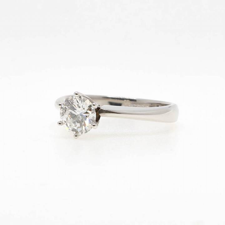 Pre-Owned 18ct White Gold Diamond Solitaire Ring 0.70ct