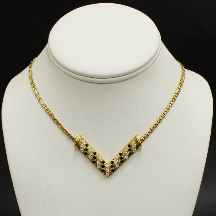 Pre-Owned 18ct yellow Gold Diamond & Sapphire Necklet 1607579