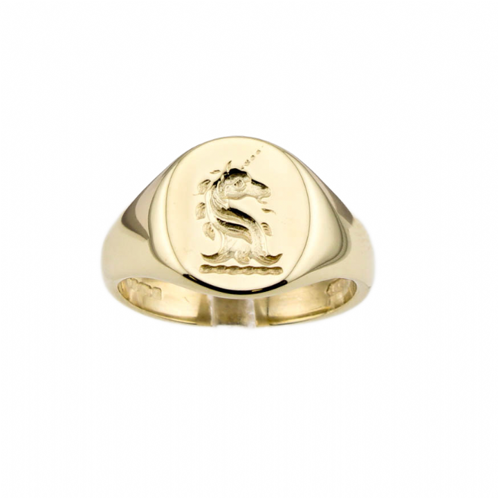 Pre-Owned 9ct Yellow Gold 'Unicorn' Oval Signet Ring