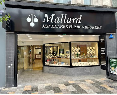 
    Book a Store Visit
    

View your chosen item in your local store
