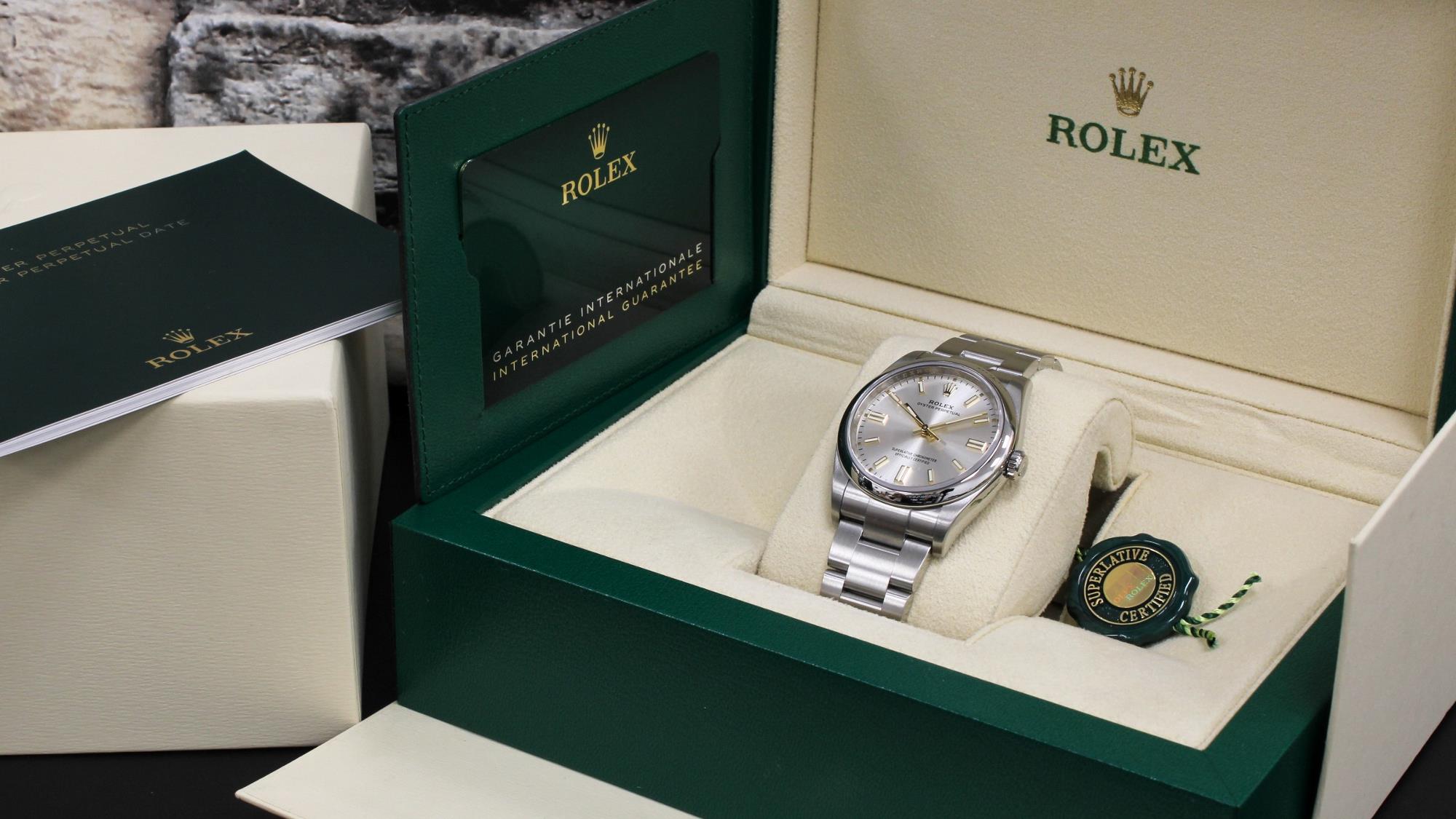 PRE OWNED LUXURY WATCHES