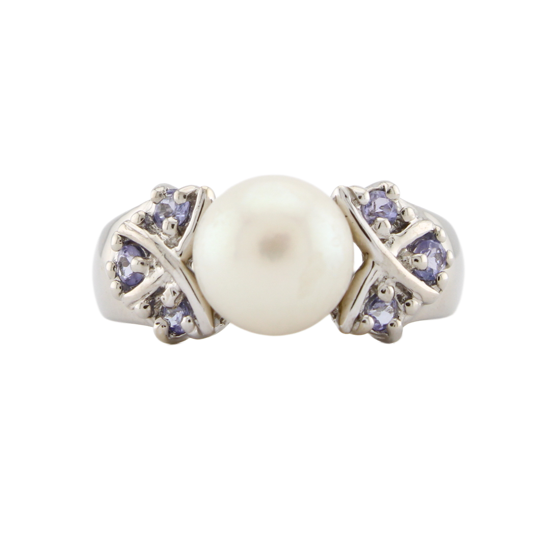 9ct White Gold Pearl & Tanzanite Fancy Ring
