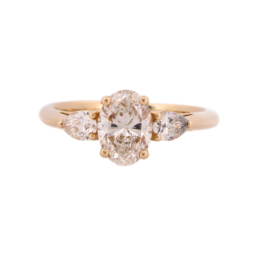 Pre-Owned 18ct yellow Gold Diamond 3 Stone Ring 1.37ct Pre-Owned 18ct yellow Gold Diamond 3 Stone Ring 1.37ct