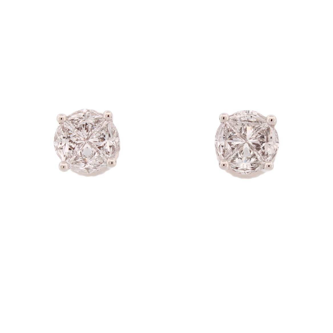 18ct White Gold Diamond Stud Earrings Total 0.80ct
