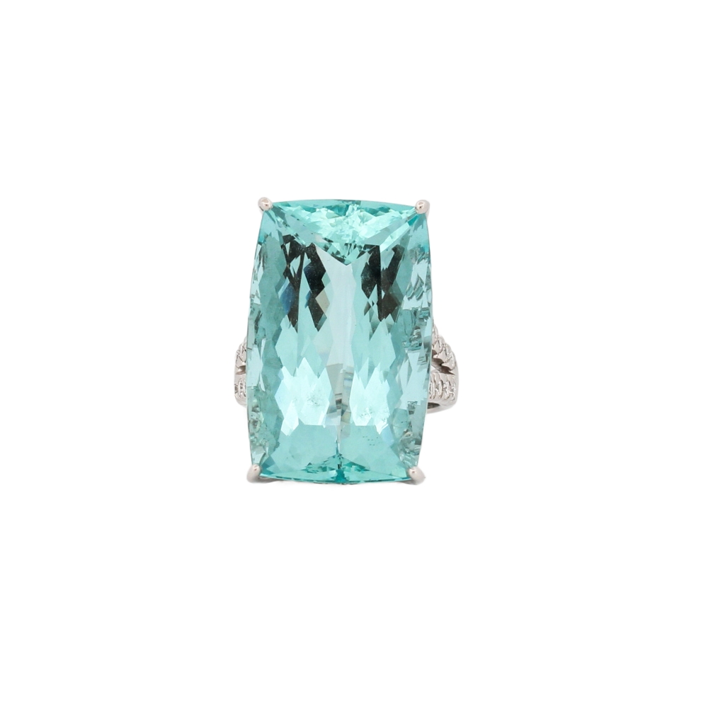 Pre-Owned 18ct White Gold Diamond & Aquamarine Cluster Ring