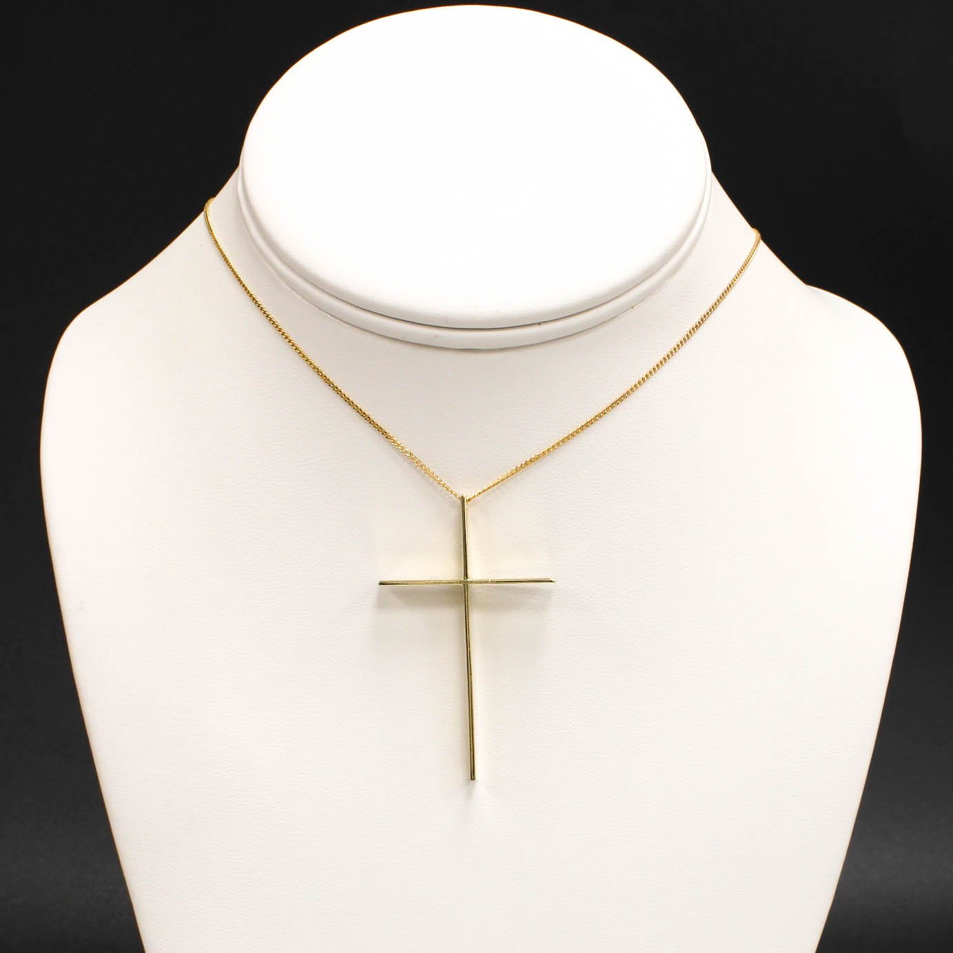 Pre-Owned 9ct Yellow Gold Solid Cross Pendant & 18" Chain Pre-Owned 9ct Yellow Gold Solid Cross Pendant & 18" Chain