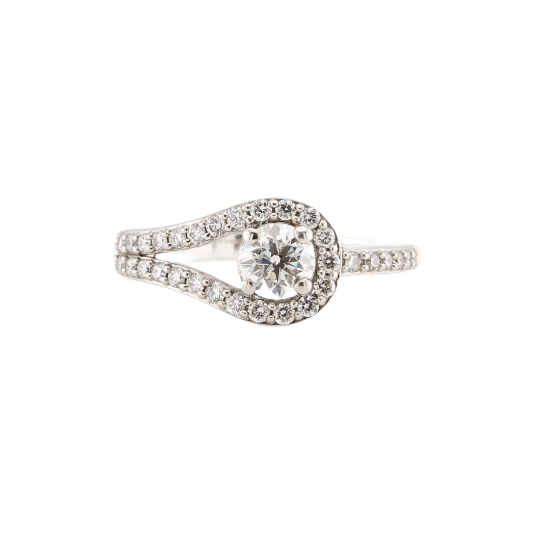 Pre-Owned 18ct White Gold Diamond Cluster Ring Total 0.83ct Pre-Owned 18ct White Gold Diamond Cluster Ring Total 0.83ct