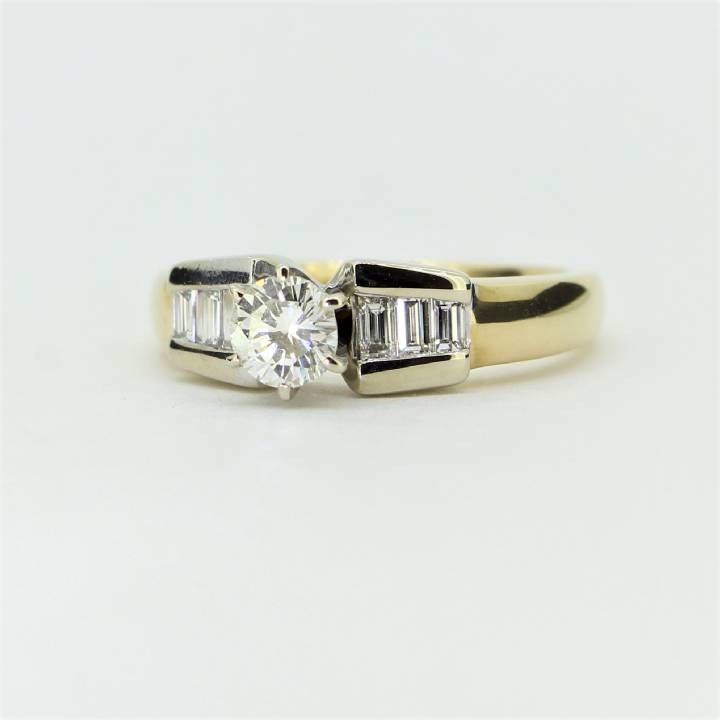 Pre-Owned 18ct Yellow Gold Diamond Solitaire Ring 0.82ct Total 1601067