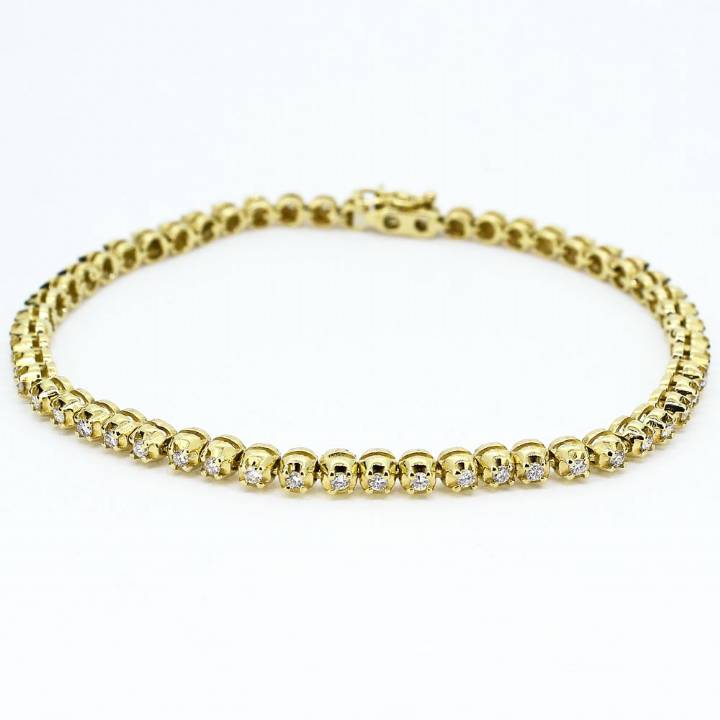 Pre-Owned 18ct Yellow Gold Diamond Line Bracelet Total 1.10ct 1607626