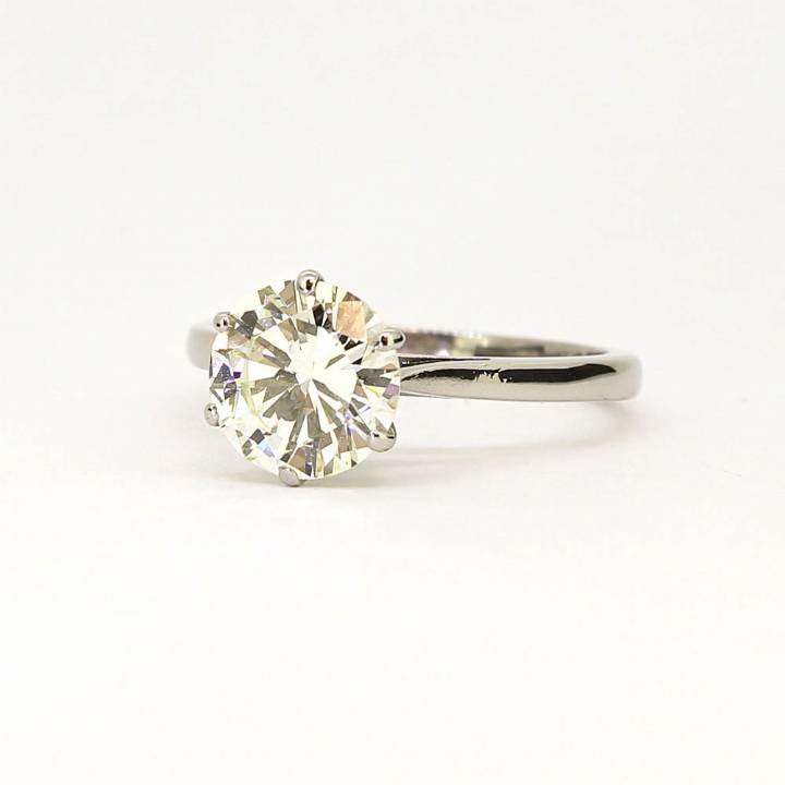 Pre Owned 18ct White Gold Diamond Solitaire Ring 2.02ct 7101405
