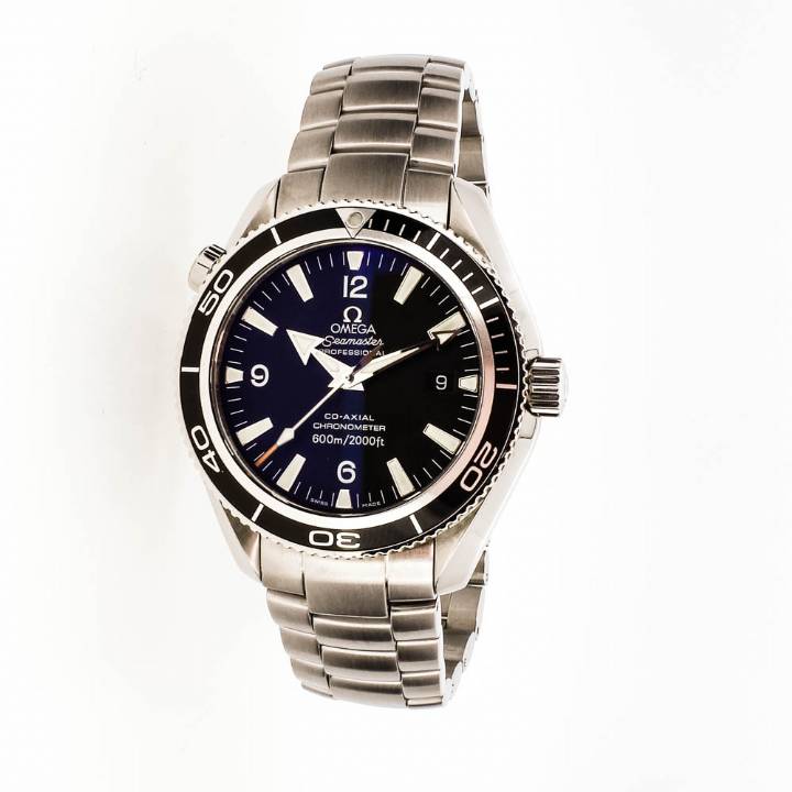 Pre-Owned 42mm Omega Seamaster Planet Ocean & Original Papers