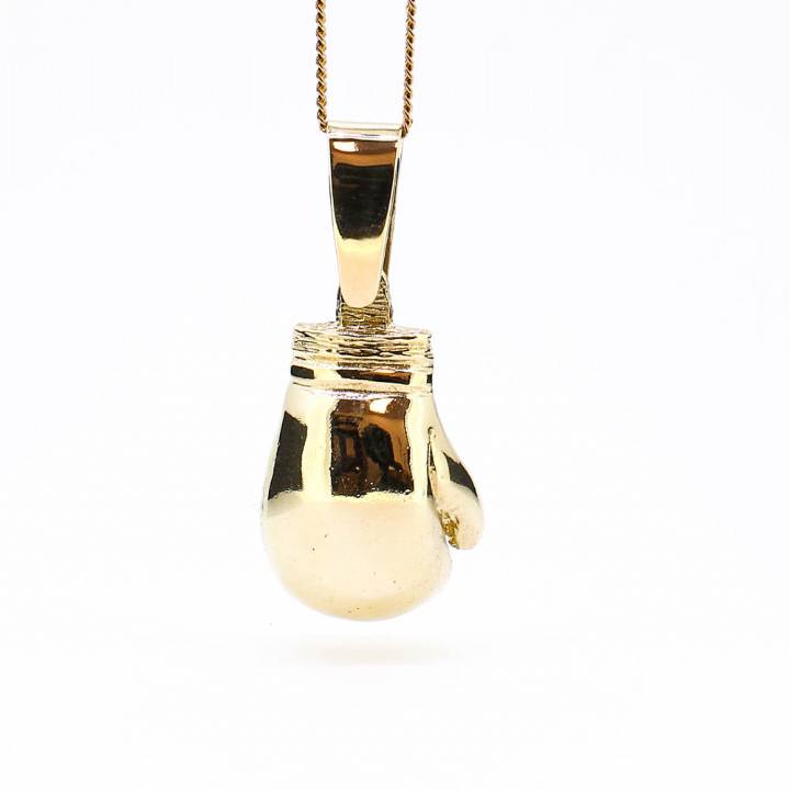 Pre-Owned 9ct Boxing Glove Pendant