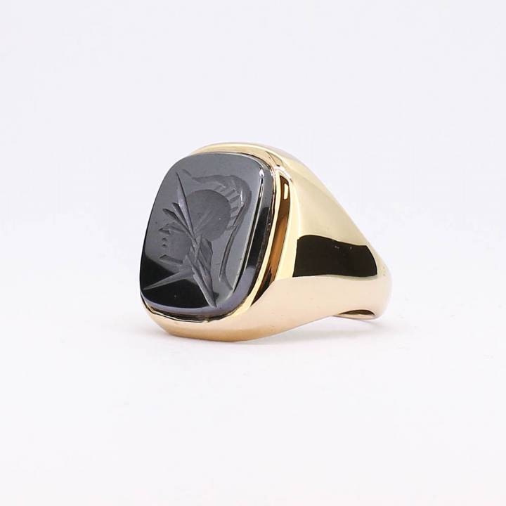 Pre-Owned 9ct Yellow Gold Hematite Signet Ring 1508855