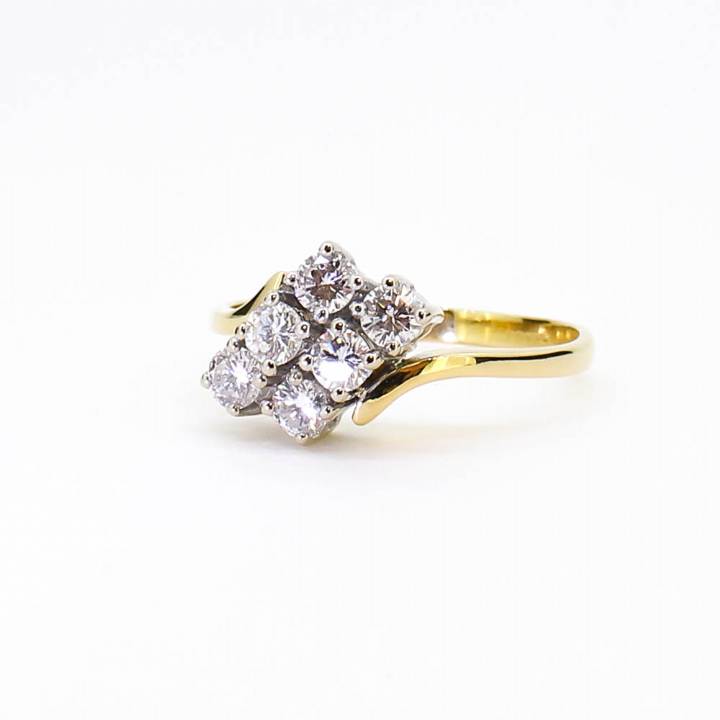 Pre-Owned 18ct Yellow Gold Diamond Cluster Ring Total 0.75ct