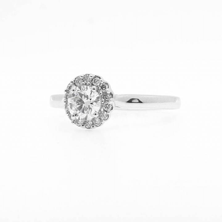 18ct White Gold Diamond Solitaire & Halo Ring Total 0.60ct