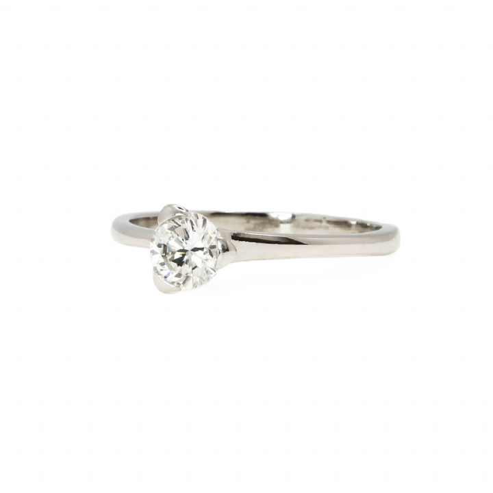 Pre-Owned Platinum Diamond Solitaire Ring 0.70ct