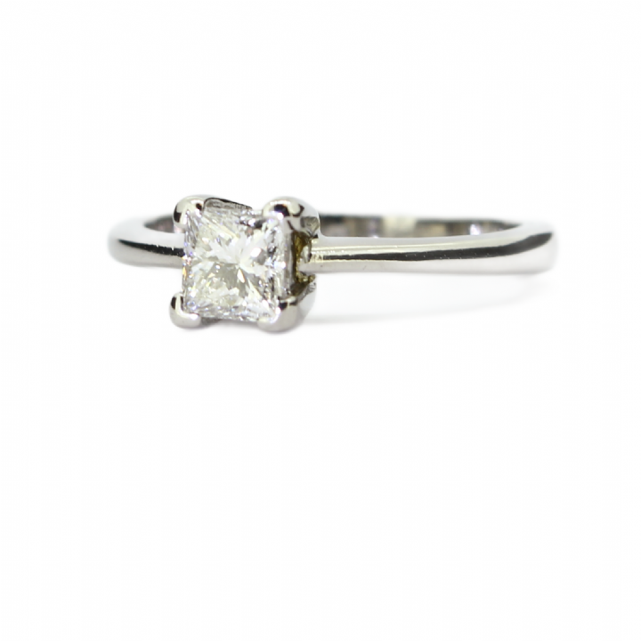 Pre-Owned Platinum Diamond Solitaire Ring 0.43ct