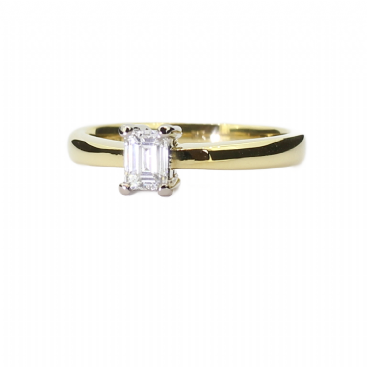 Pre-Owned 18ct Yellow Gold Diamond Solitaire Ring 0.35ct 1601800