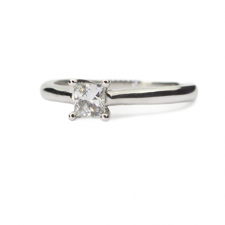 Pre-Owned Platinum 'Leo' Diamond Solitaire Ring 0.35ct