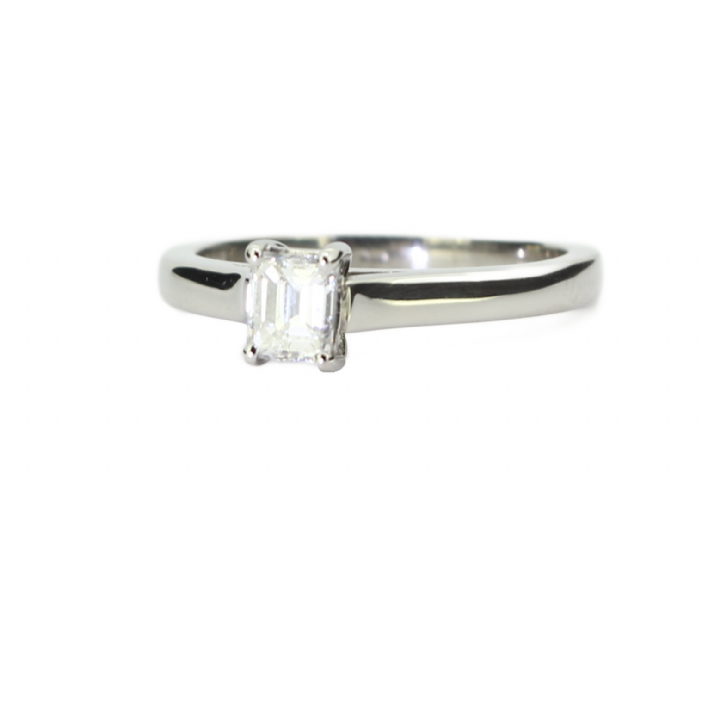 Pre-Owned Platinum Diamond Solitaire Ring, 0.34ct  1601746 1601746