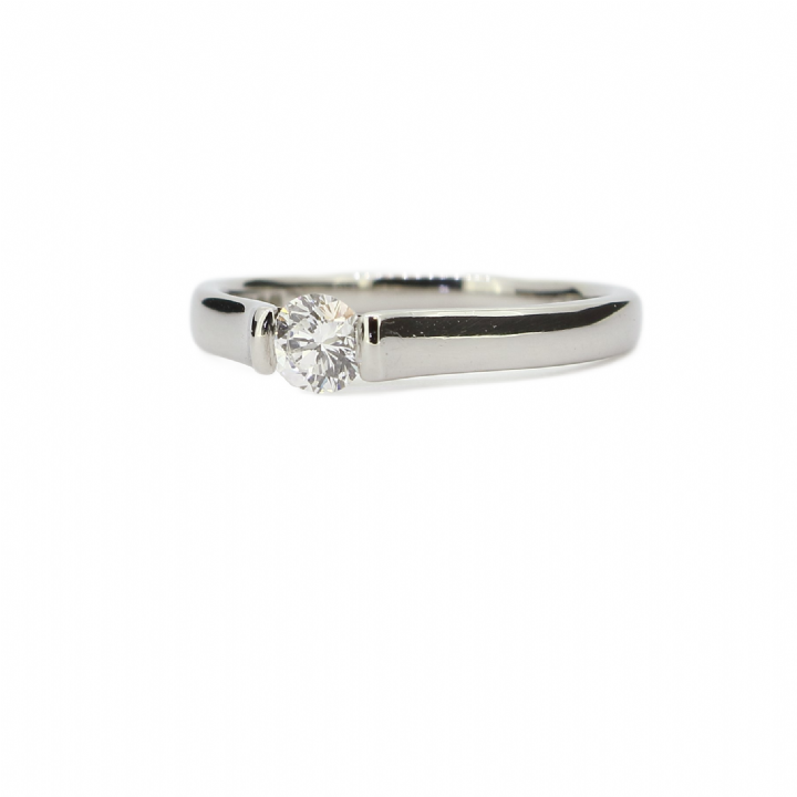 Pre-Owned Platinum Diamond Solitaire Ring 0.27ct 1601212