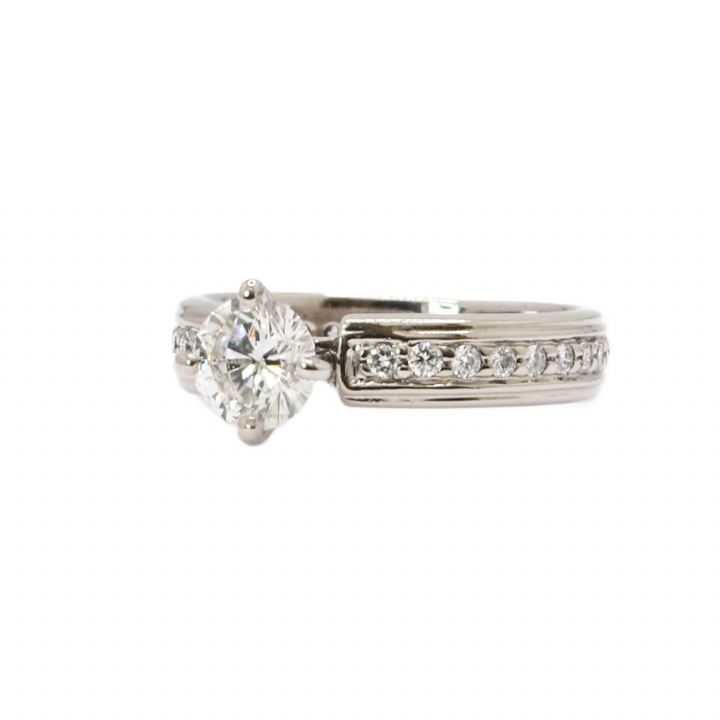 Pre-Owned 18ct White Gold Diamond Solitaire Total 0.90ct