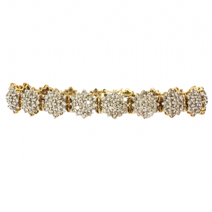 Pre-Owned 18ct Yellow Gold Diamond Cluster Bracelet 7.00ct Total