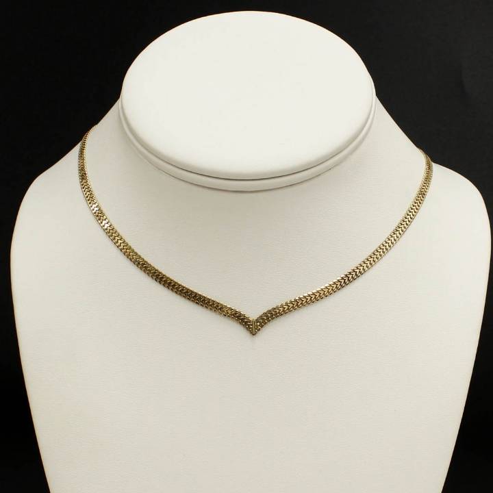 Pre-Owned 9ct Yellow Gold Flat 'V' Necklet 1501962