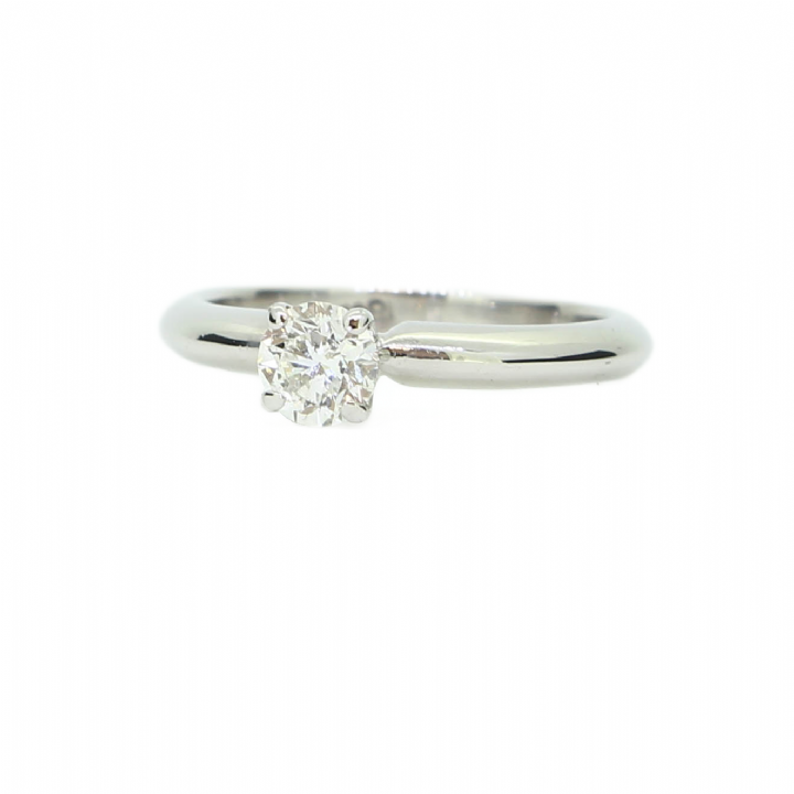 Pre-Owned 18ct White gold Diamond Solitaire Ring 0.51ct