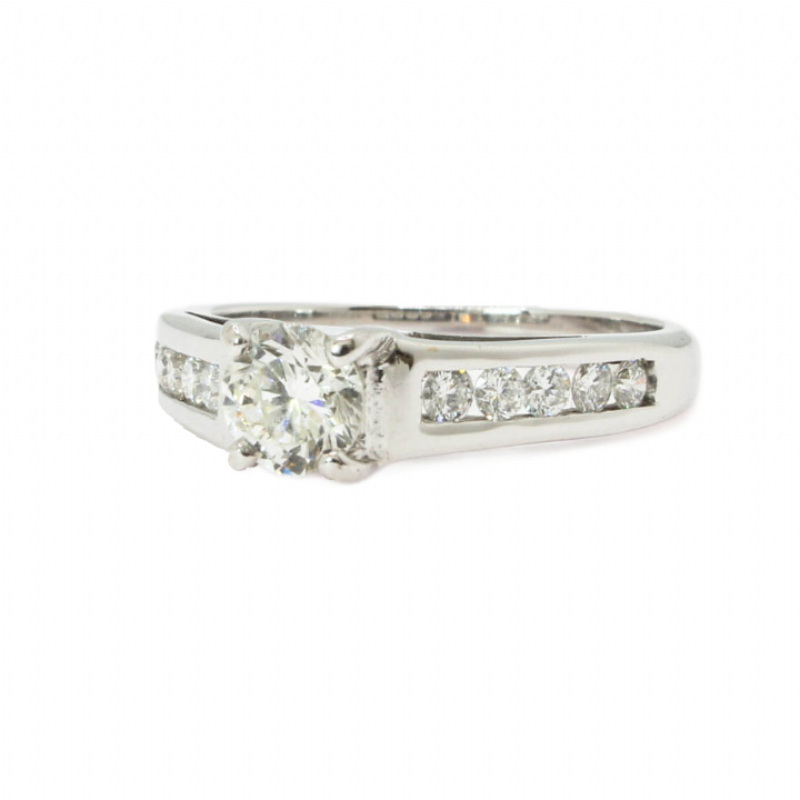 Pre-Owned 18ct White Gold Diamond Solitaire Ring Total 0.64ct 1601966