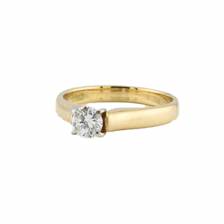 Pre-Owned 18ct Yellow Gold Diamond Solitaire Ring 0.36ct 1601345