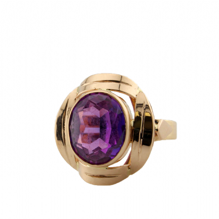 Pre-Owned 9ct Yellow Gold Amethyst Dress Ring 1523572
