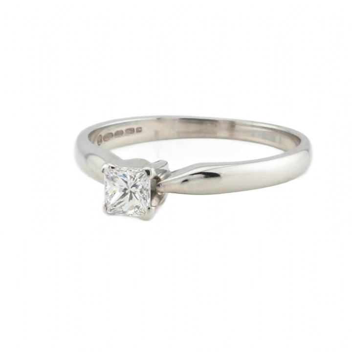 Pre-Owned 18ct White Gold Diamond Solitaire Ring 0.34ct 1601475