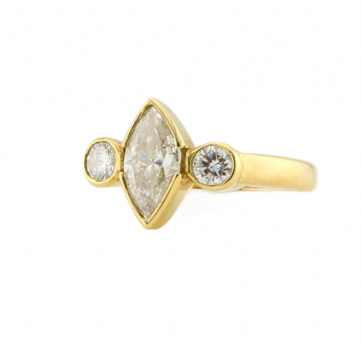 Pre-Owned 18ct Yellow Gold Diamond 3 Stone Ring 1.30ct Total