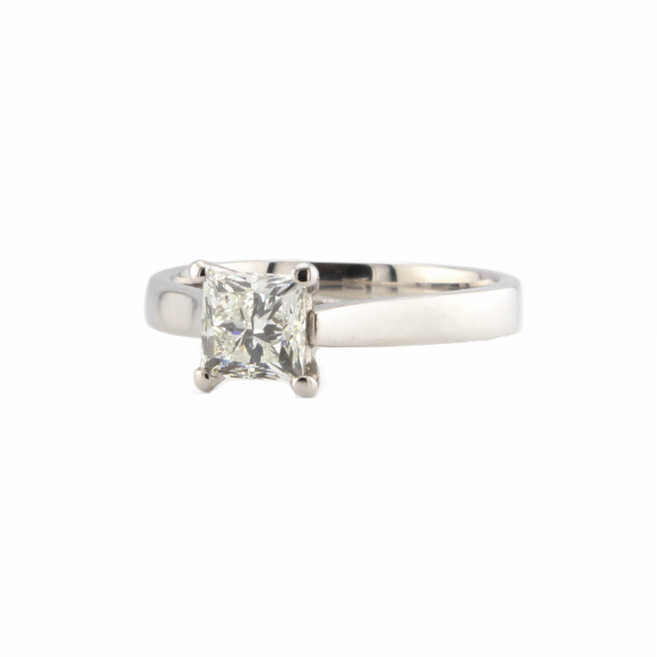 Pre-Owned Platinum Princess Cut Diamond Ring 0.95ct 1601685