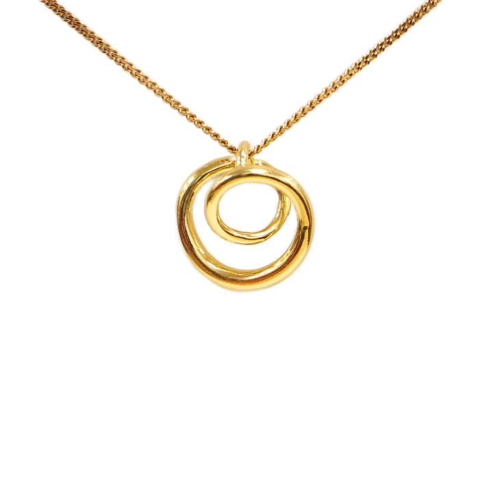 Pre-Owned 18ct Yellow Gold Solid Swirl Pendant