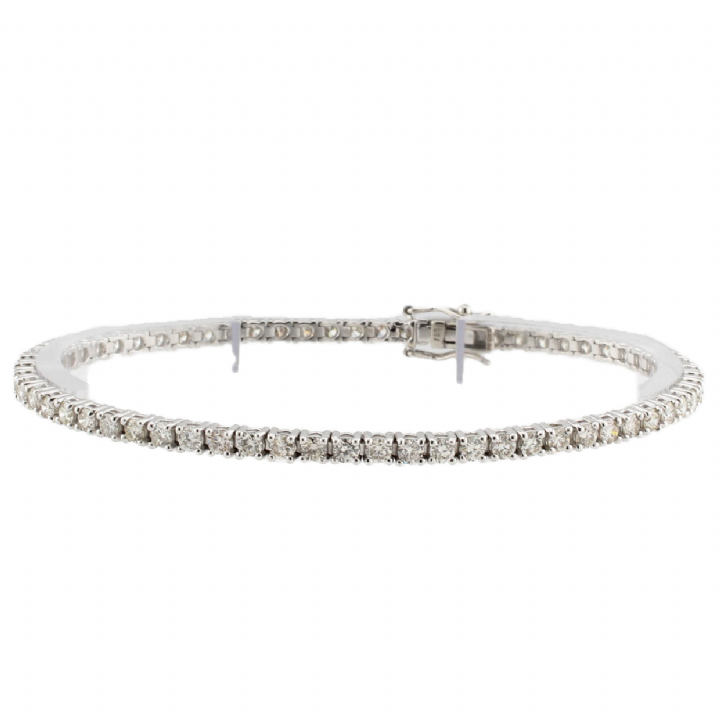 Pre-Owned 18ct White Gold Diamond Line Bracelet 2.25ct Total 7113337