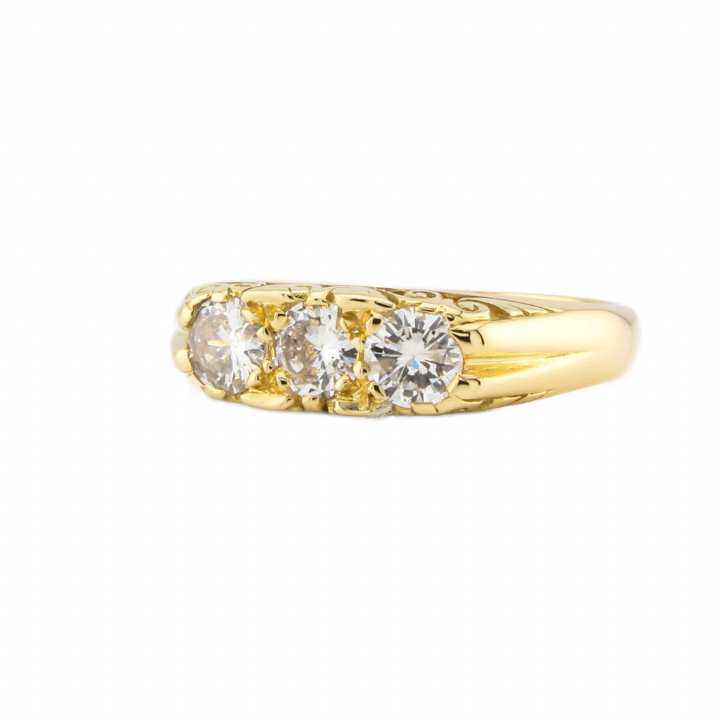 Pre-Owned 18ct Yellow Gold Diamond 3 Stone Ring Total 1.05ct