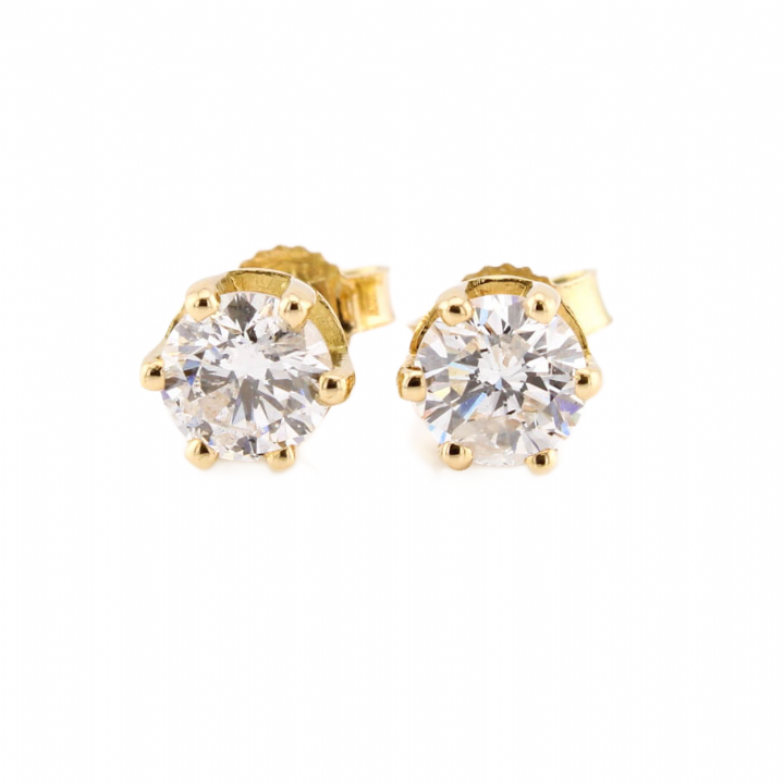 Pre-Owned 18ct Yellow Gold Diamond Stud Earrings Total 1.20ct 1607849