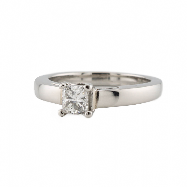 Pre-Owned Platinum Diamond Solitaire Ring 0.53ct