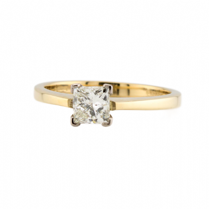 Pre-Owned 18ct Yellow Gold Diamond Solitaire Ring 0.70ct