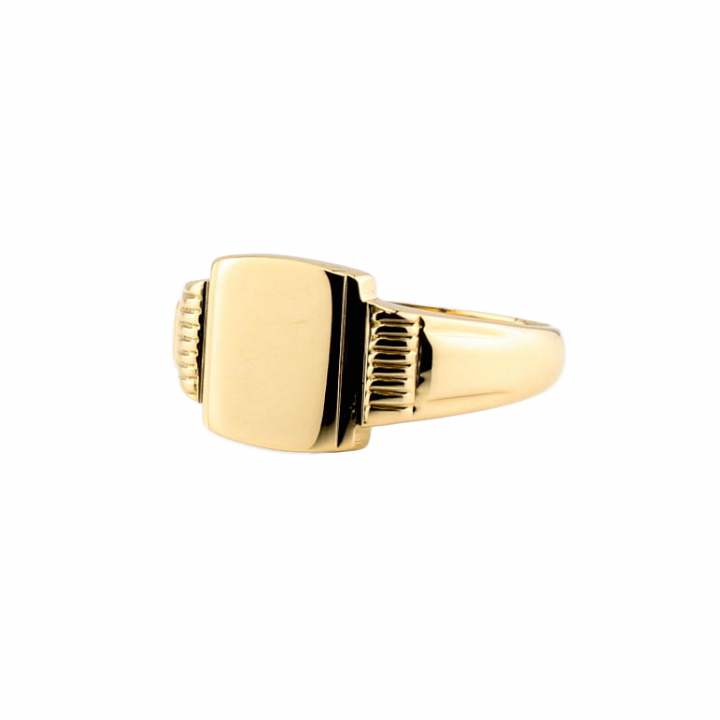 Pre-Owned 18ct Yellow Gold Square Signet Ring 1523675