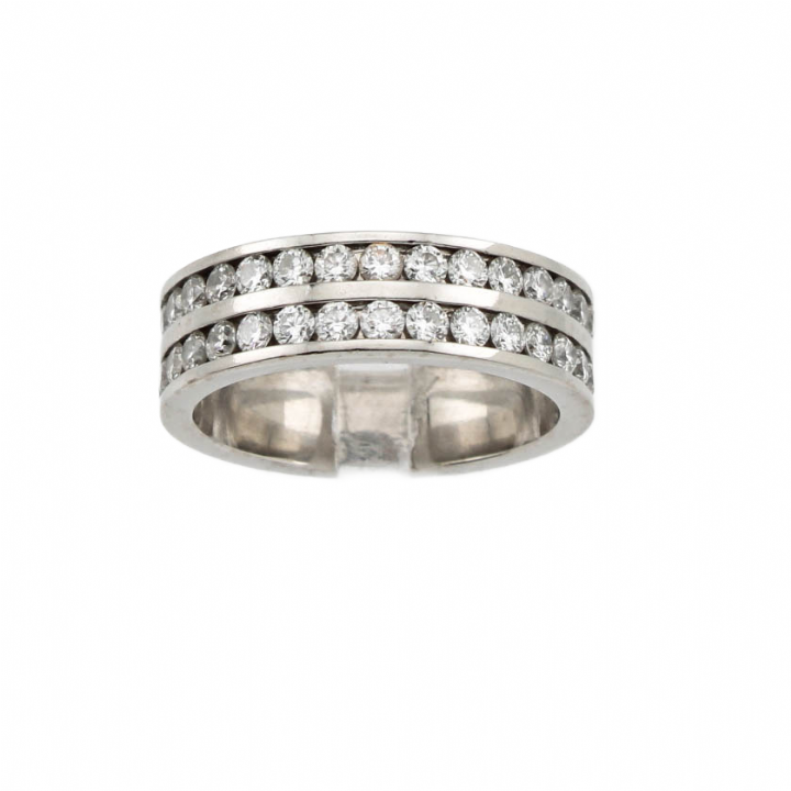 Pre-Owned 18ct White Gold Diamond  Full Eternity Ring 0.75ct