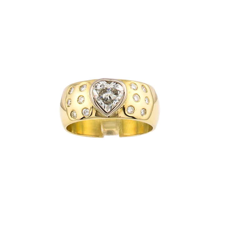 Pre-Owned 18ct Yellow Gold Diamond Heart Band 0.90ct Total