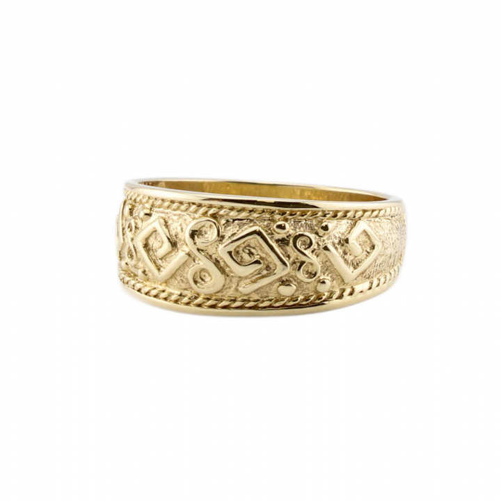 Pre-Owned 9ct Yellow Gold Celtic Design Ring 1508451