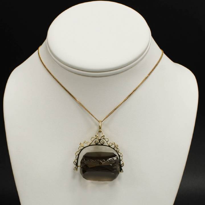 Pre-Owned 9ct Yellow Gold Smokey Quartz Pendant 1510753