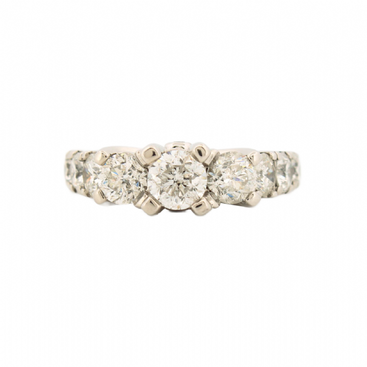 Pre-Owned 14ct Gold Diamond 3 Stone Ring Total 2.55ct