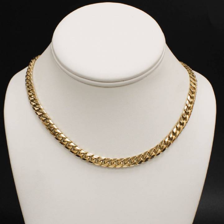 Pre-Owned 9ct Yellow Gold 20