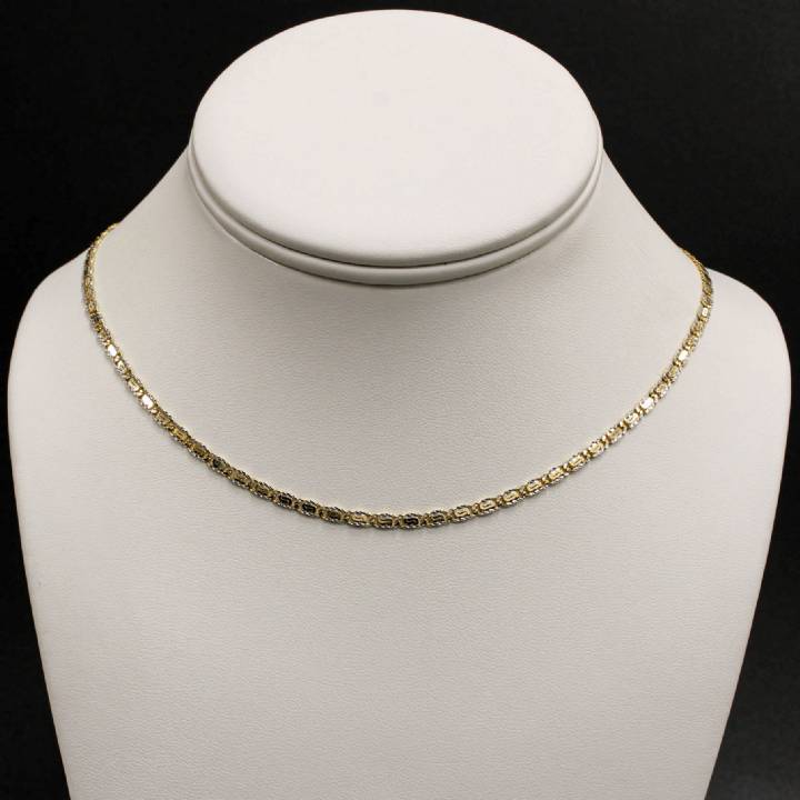 Pre-Owned 9ct 2 Colour Gold 18